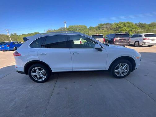 2017 Porsche Cayenne S