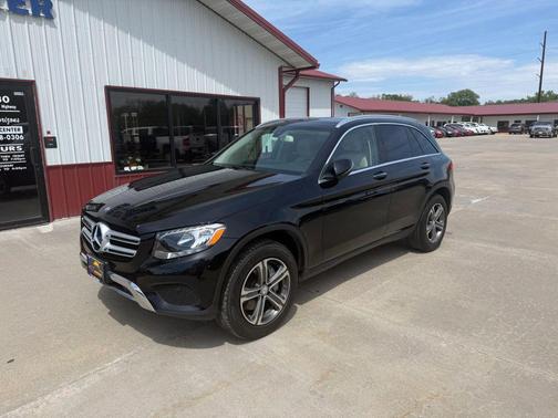 2017 Mercedes-Benz GLC 300 4MATIC