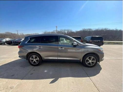 2017 INFINITI QX60 Base