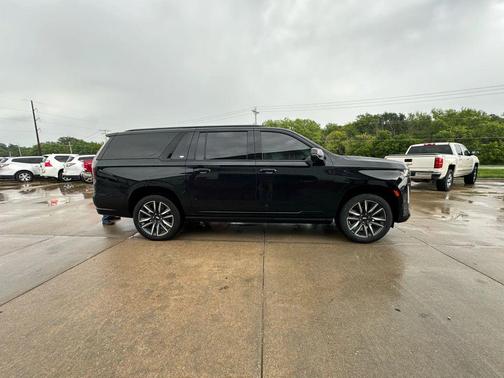 2021 Cadillac Escalade ESV Sport