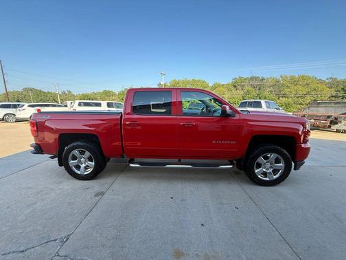 2017 Chevrolet Silverado 1500 2LT