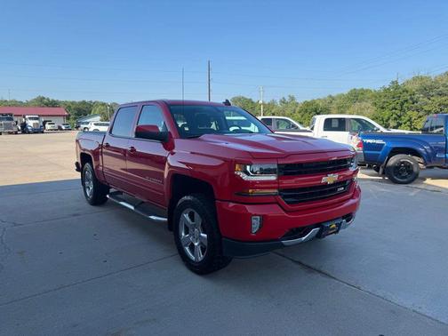 2017 Chevrolet Silverado 1500 2LT