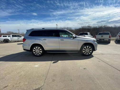 2018 Mercedes-Benz GLS 450 4MATIC