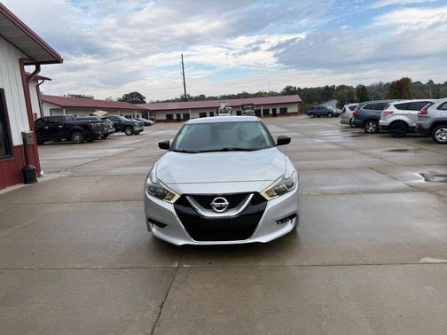 2016 Nissan Maxima S Sedan 4D