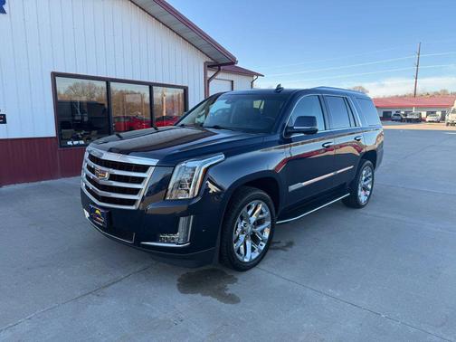 2019 Cadillac Escalade Luxury