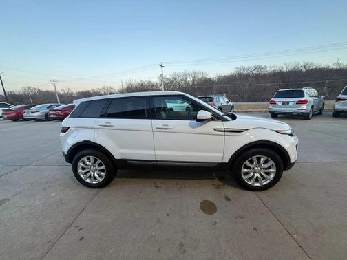 2019 Land Rover Range Rover Evoque SE