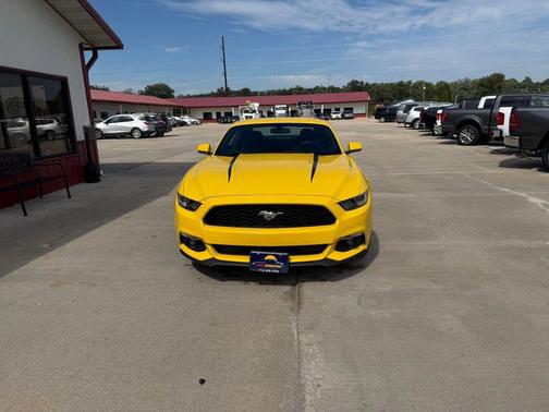 2015 Ford Mustang V6