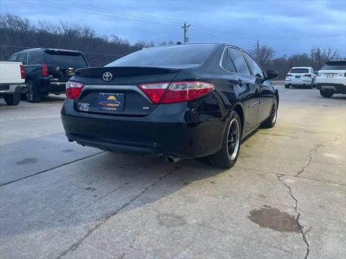 2016 Toyota Camry SE w/Special Edition Pkg