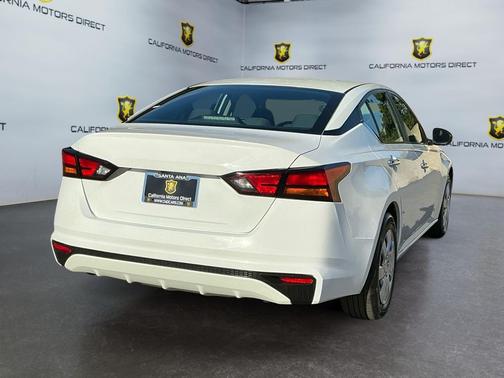 2022 Nissan Altima S FWD