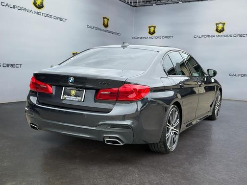 2018 BMW 540 540i