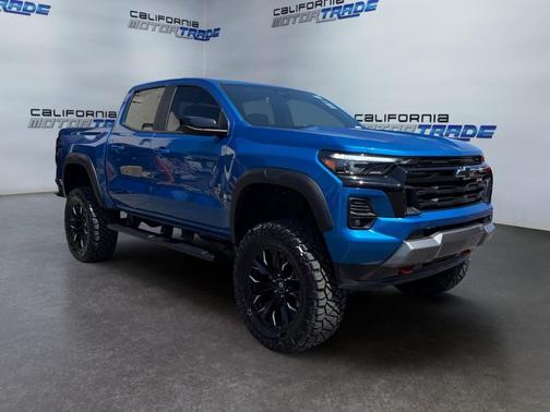 Glacier Blue Metallic 2024 Chevrolet Colorado Z71