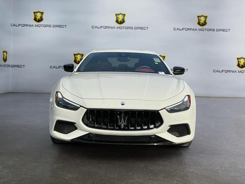 2022 Maserati Ghibli Modena Q4