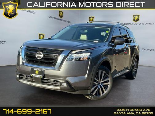 2022 Nissan Pathfinder Platinum 2WD