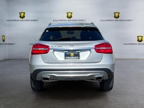 2017 Mercedes-Benz GLA 250 Base