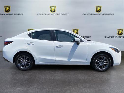 2019 Toyota Yaris Sedan LE