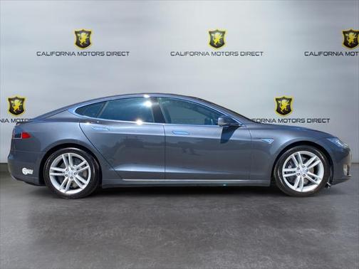 2015 Tesla Model S 85D