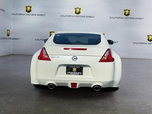 2017 Nissan 370Z Base