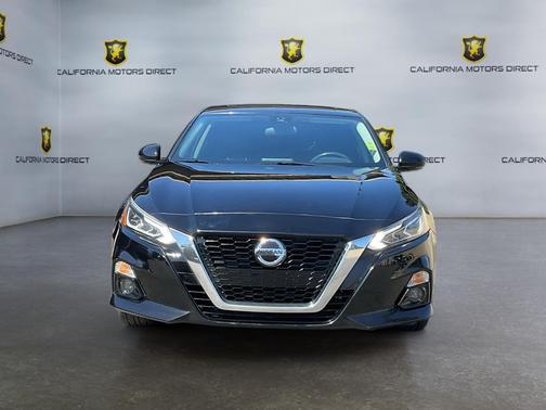 2022 Nissan Altima SR FWD