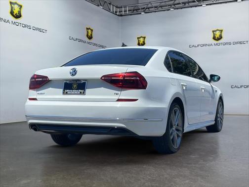 2018 Volkswagen Passat 2.0T S
