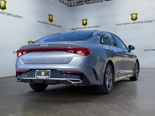 2022 Kia K5 LXS