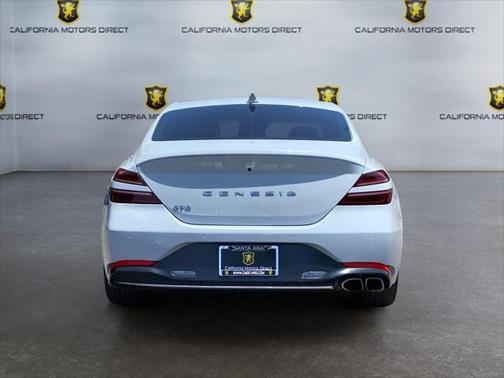 2022 Genesis G70 2.0T RWD
