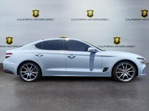 2022 Genesis G70 2.0T RWD