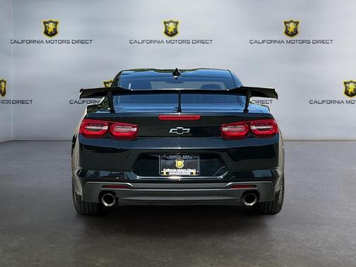 2021 Chevrolet Camaro RWD Coupe LT1