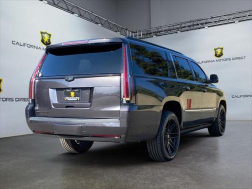 2018 Cadillac Escalade ESV Premium Luxury