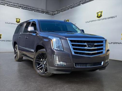 2018 Cadillac Escalade ESV Premium Luxury