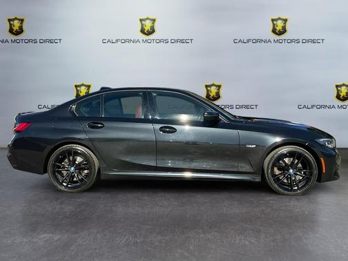 2022 BMW 330e Base