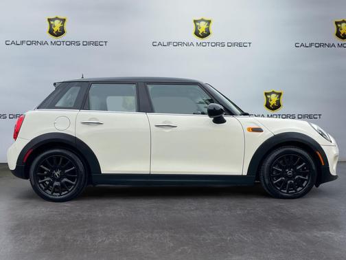 2017 MINI Hardtop Cooper