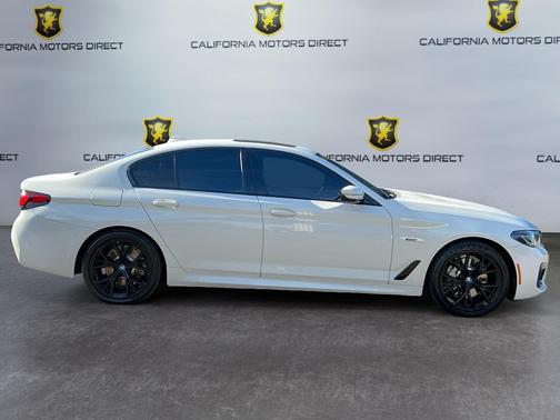 2022 BMW 530e Base