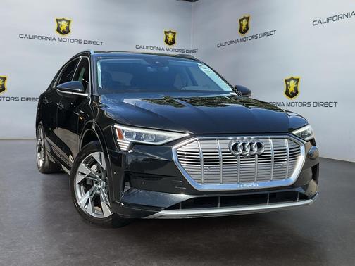 2021 Audi e-tron Premium Plus