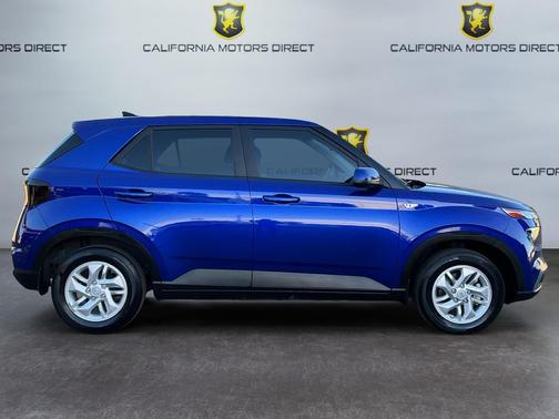 2022 Hyundai VENUE SE