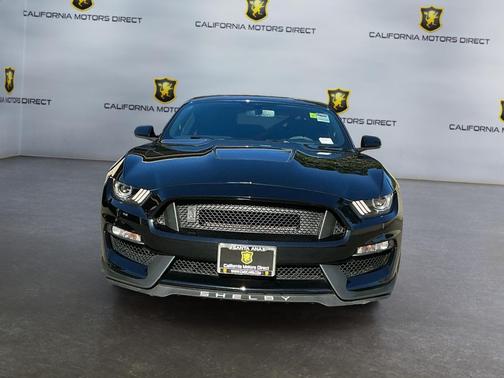 2018 Ford Shelby GT350 Base