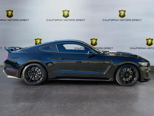 2018 Ford Shelby GT350 Base