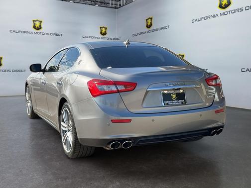 2017 Maserati Ghibli Base