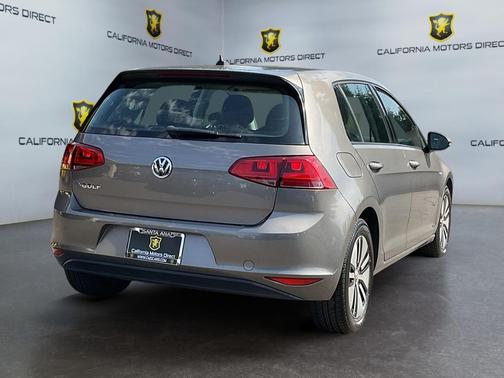 2016 Volkswagen e-Golf SE