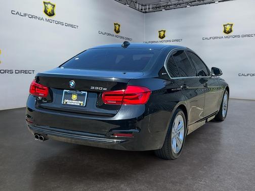 2018 BMW 330e iPerformance