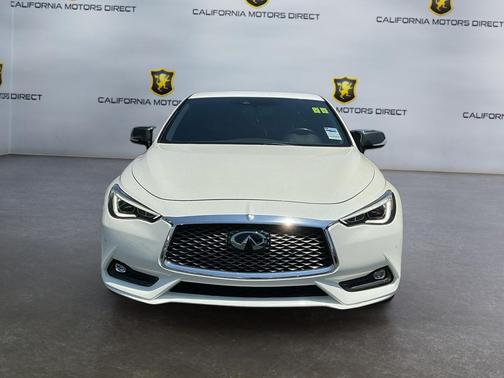 Majestic White 2018 INFINITI Q60 3.0t Red Sport 400