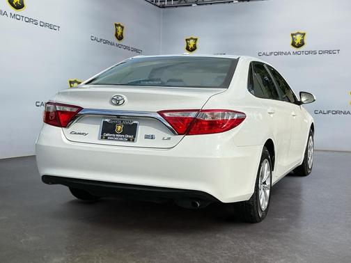 2017 Toyota Camry Hybrid LE