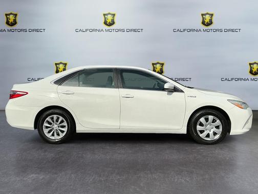2017 Toyota Camry Hybrid LE
