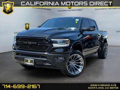 Diamond Black Crystal Pearlcoat 2020 RAM 1500 Laramie