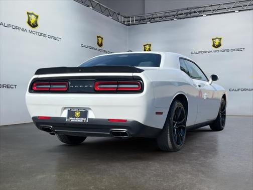 2018 Dodge Challenger SXT
