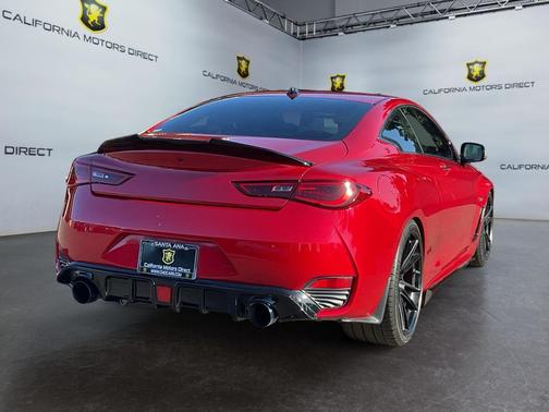 2017 INFINITI Q60 3.0t Red Sport 400