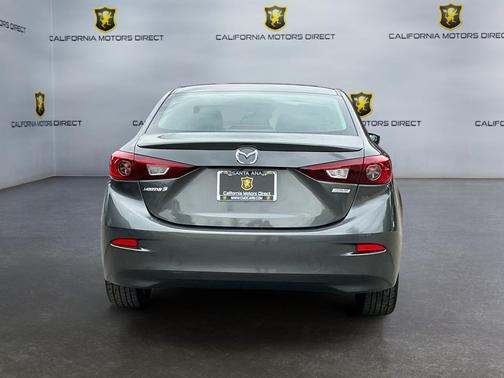 2018 Mazda Mazda3 Touring