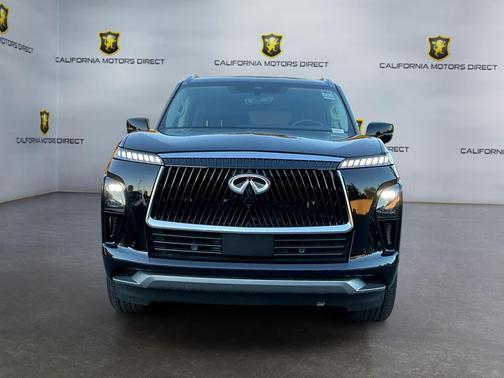 2025 INFINITI QX80 Luxe