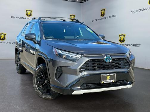 2022 Toyota RAV4 Hybrid SE