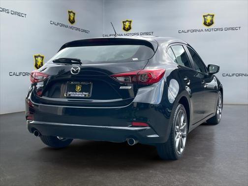 2018 Mazda Mazda3 Touring