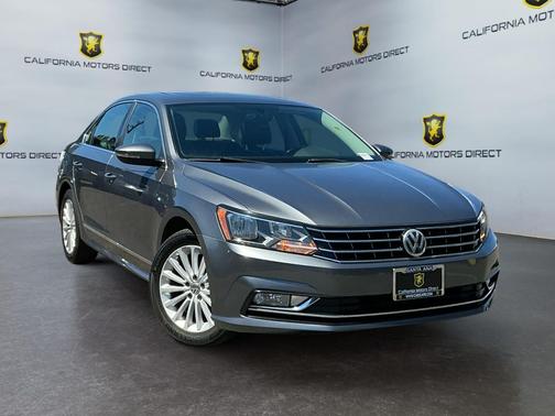 2016 Volkswagen Passat 1.8T SE w/Technology